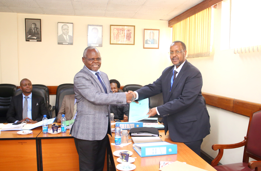 New VC Pays Tribute to Prof Aduol, Assures Staff of Support