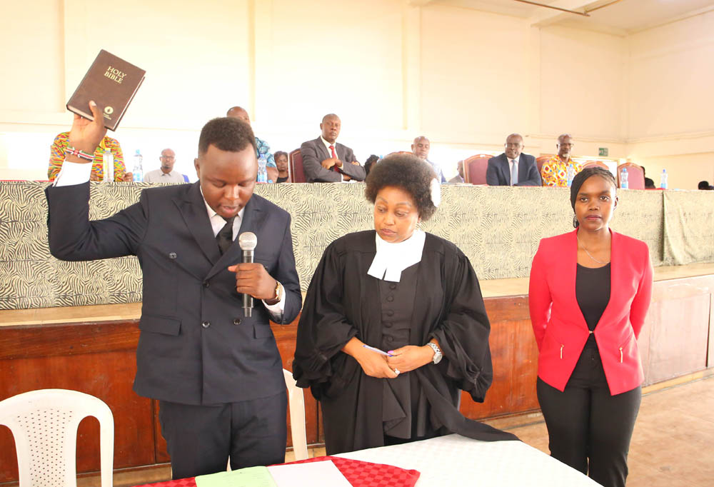 SATUK 2023/2024 Leaders Take Oath of Office