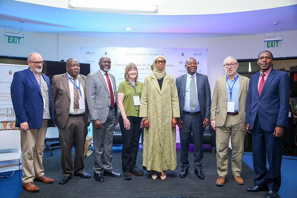 Invited guests in a picture with State Department of Culture and Heritage Principle Secretary, Ummi Bashir (4th R) who officially opened the Conference